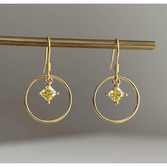 Small Gold Plated Over Sterling Silver Hoop Earrings With Yellow Square Zircon - Picture 3 of 3